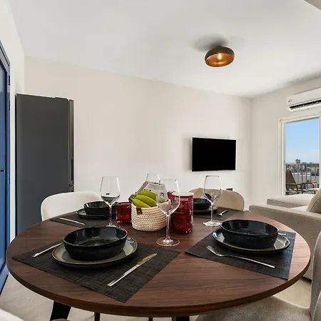 Newly Renovated Seaview In * איה נאפה