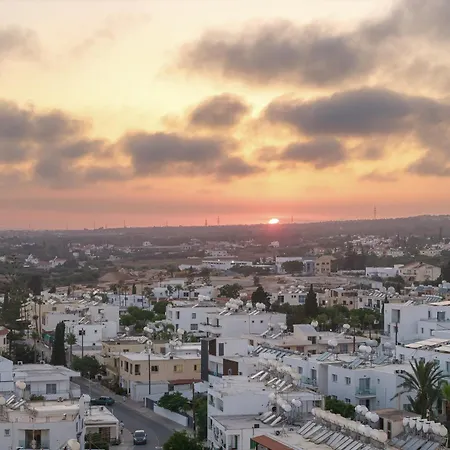 Newly Renovated Seaview In איה נאפה